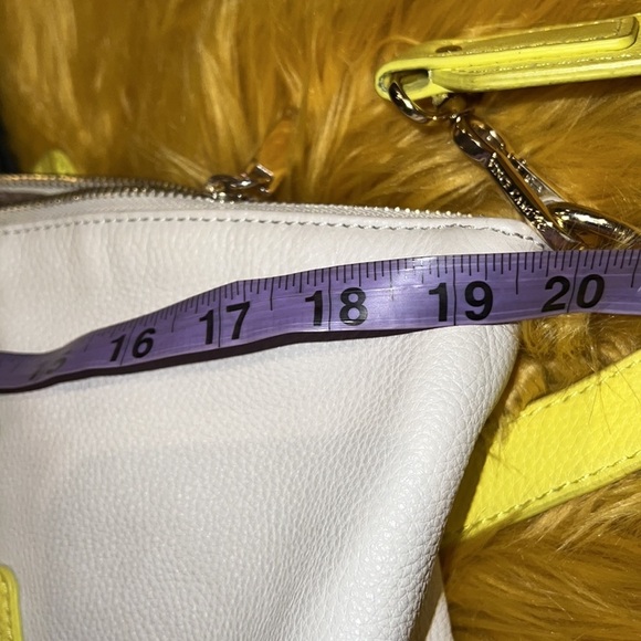 Vince camuto hobo crossbody  bag - Picture 7 of 14